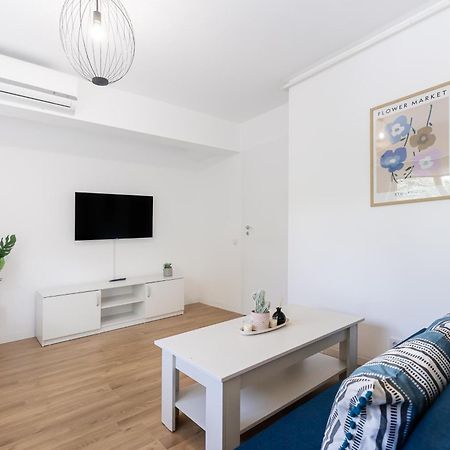 Simplicity Apartments Bucarest Esterno foto