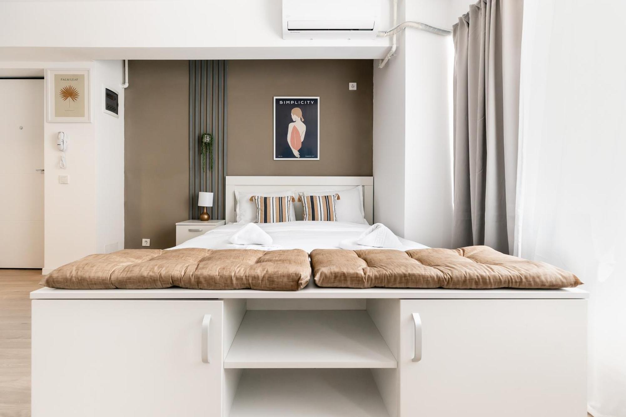 Simplicity Apartments Bucarest Esterno foto